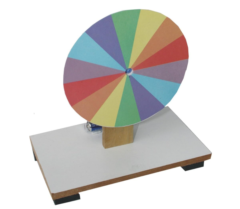 Tw/Motorized Newton's Disk